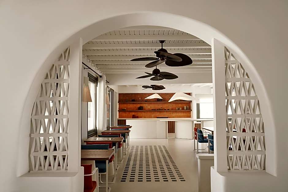 Andronis Minois - Small Luxury Hotels of the World