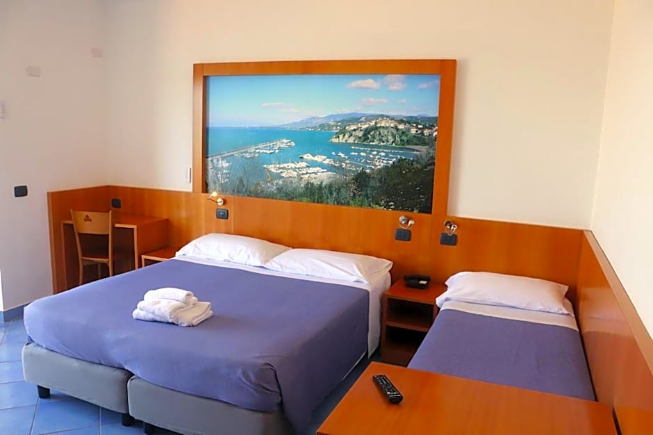 Hotel Residence La Darsena