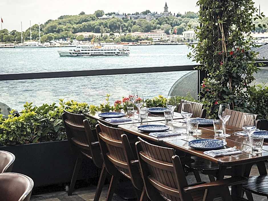 Novotel Istanbul Bosphorus Hotel