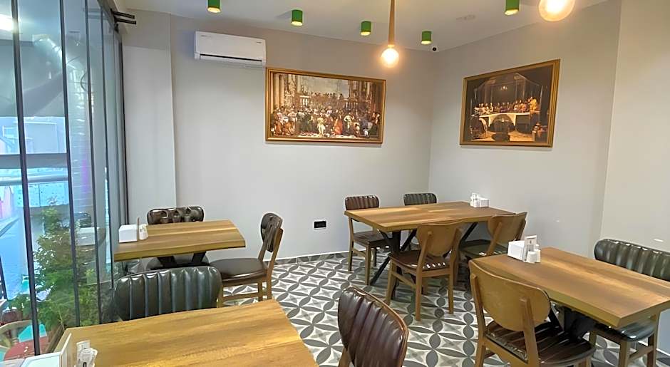 Constantinopolis Hotel