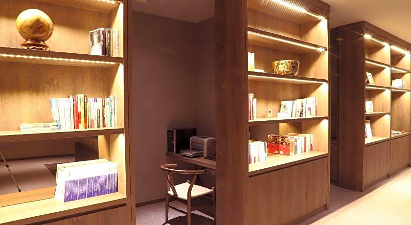 Maison De Chine Hotel