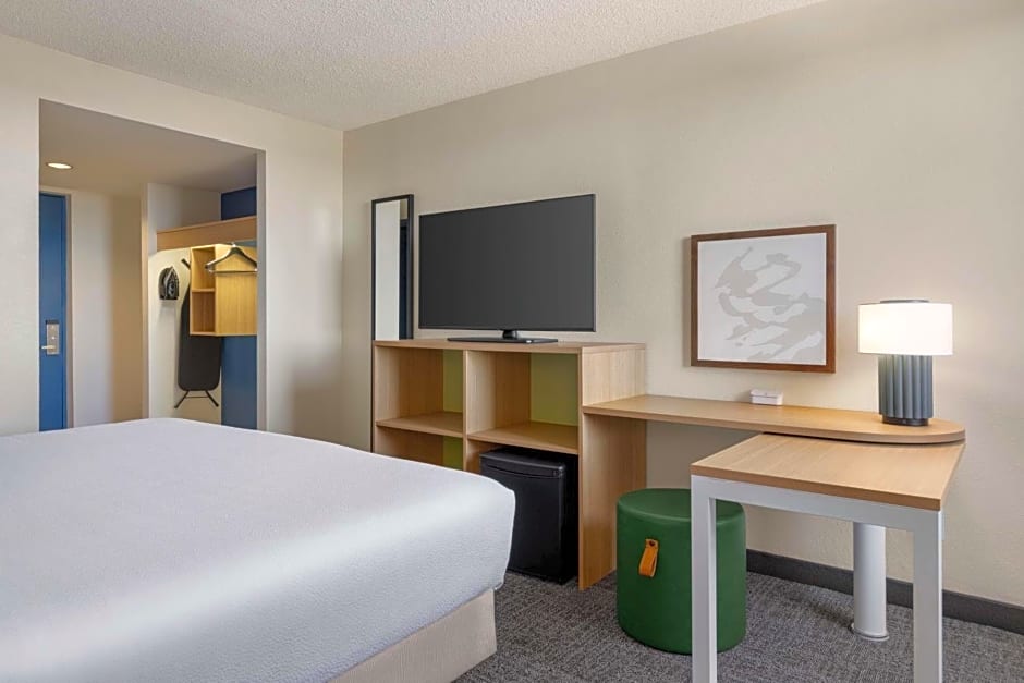 Spark By Hilton Germantown Washington Dc North