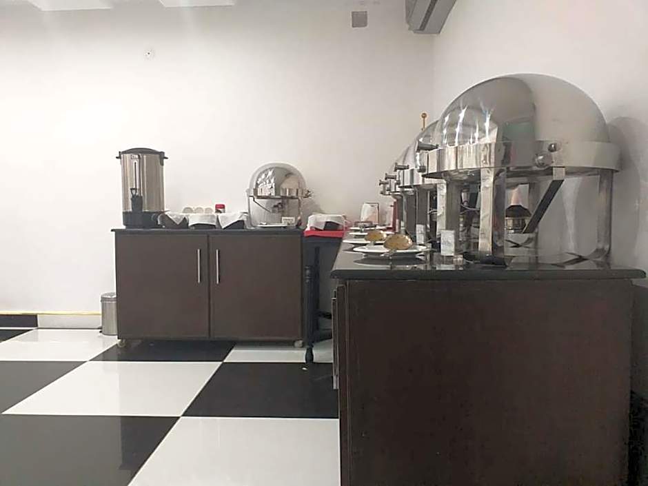 Hotel Executive Lodge