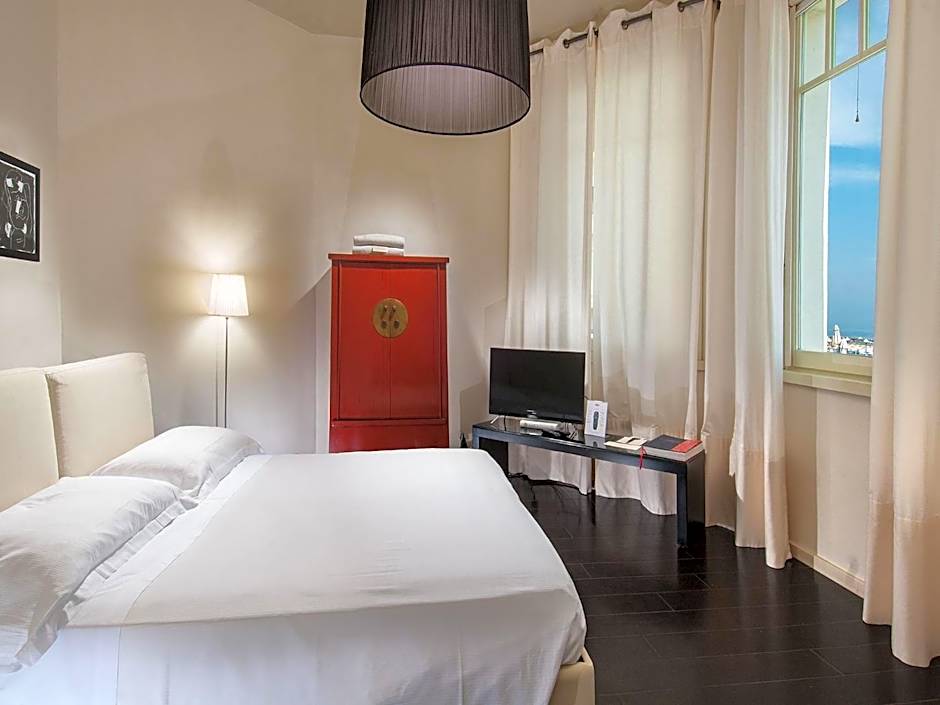 Hotel Carducci 76