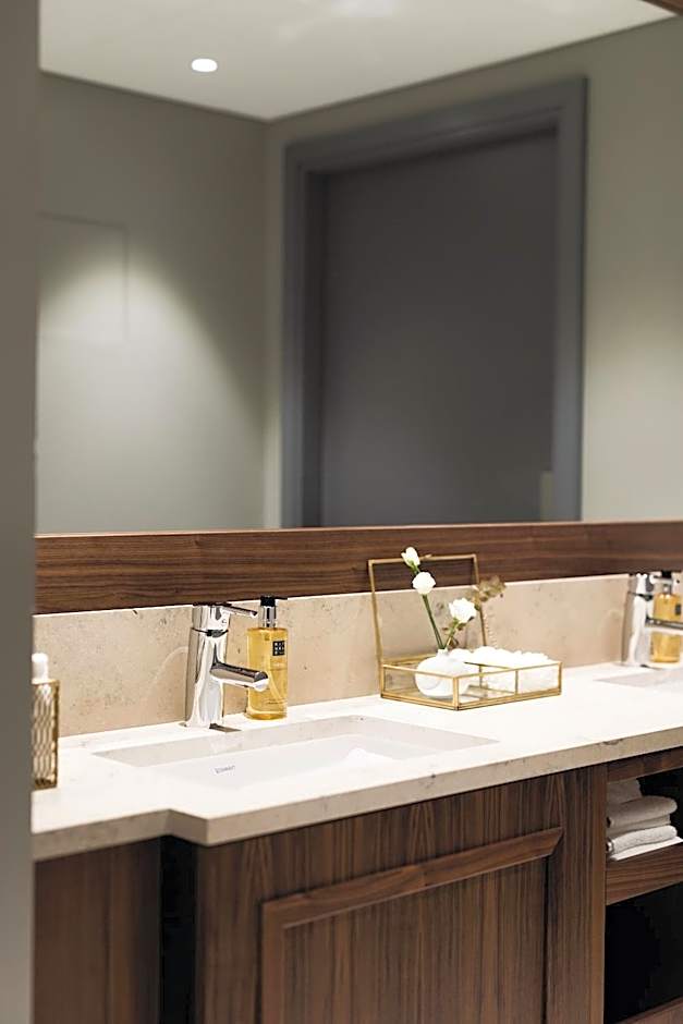 Elite Hotel Carolina Tower