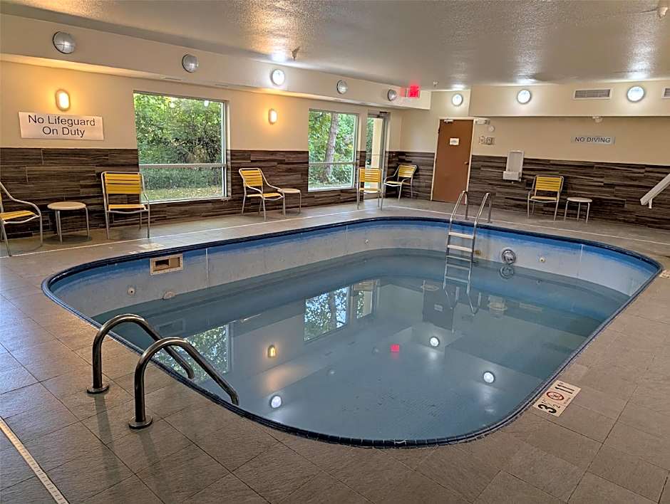 SureStay by Best Western Mount Pleasant Racine