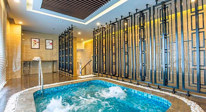 Melia Vinpearl Hai Phong Rivera