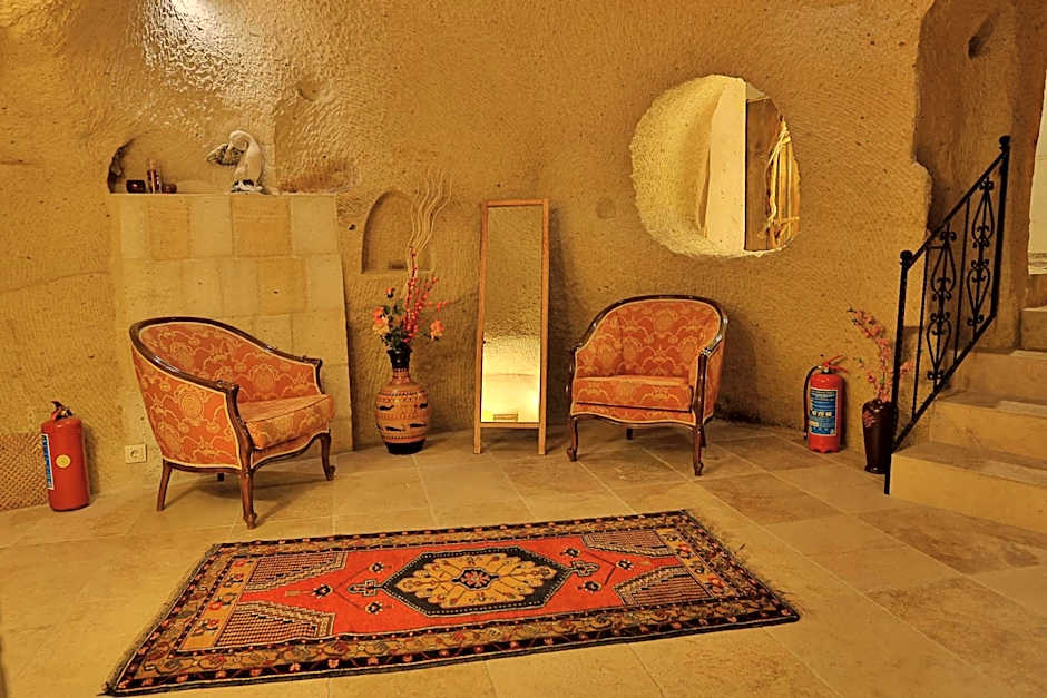 Demisos Caves Hotel
