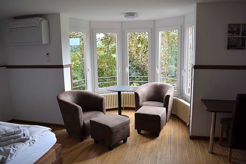 Apartments mit Klimaanlage am Neckarufer, Schöne Aussicht