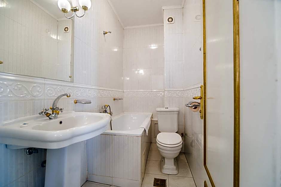 Hotel Carpati Imparatul Romanilor