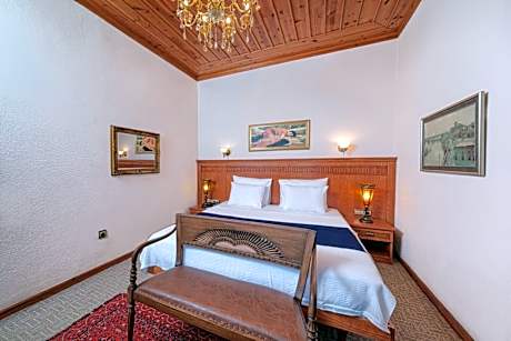 Suite with Balcony