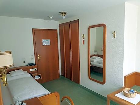 Standard Single Room with Balcony