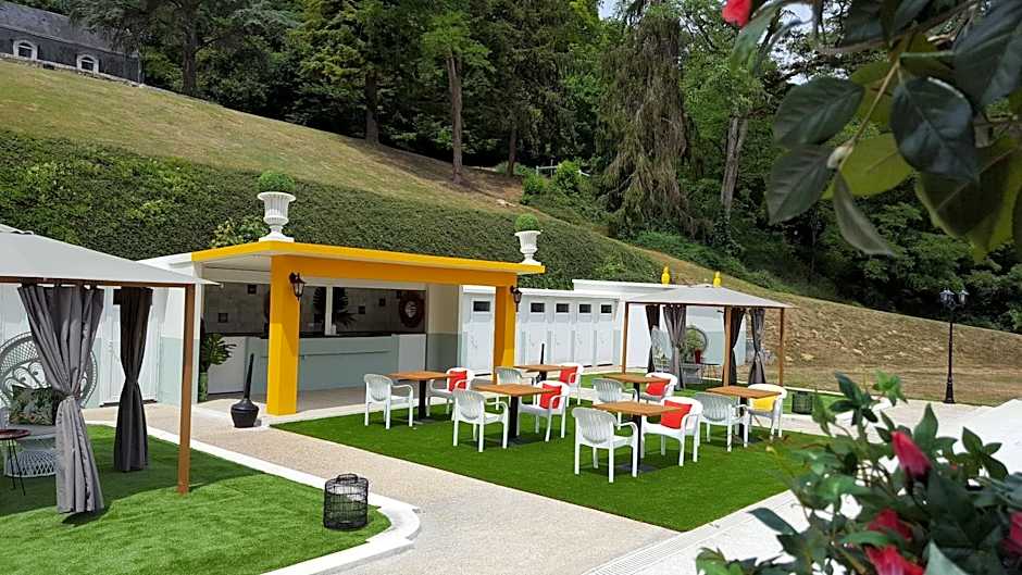 Chateau De Beauvois - Younan Collection