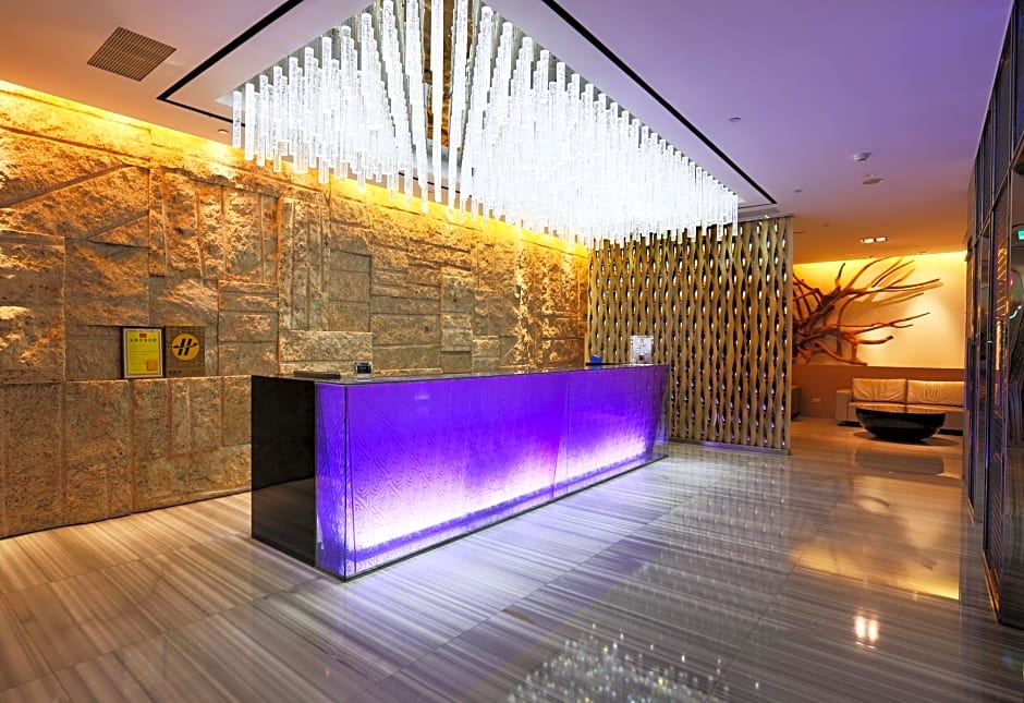 Royal Group Hotel Chang Chien Branch