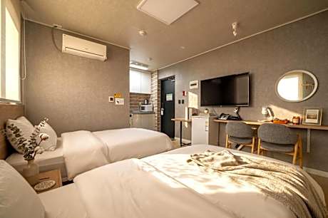 Residence Twin Room