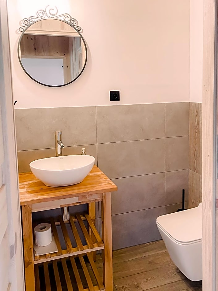 Bieszczadzkie Chatki - Willa Stasia