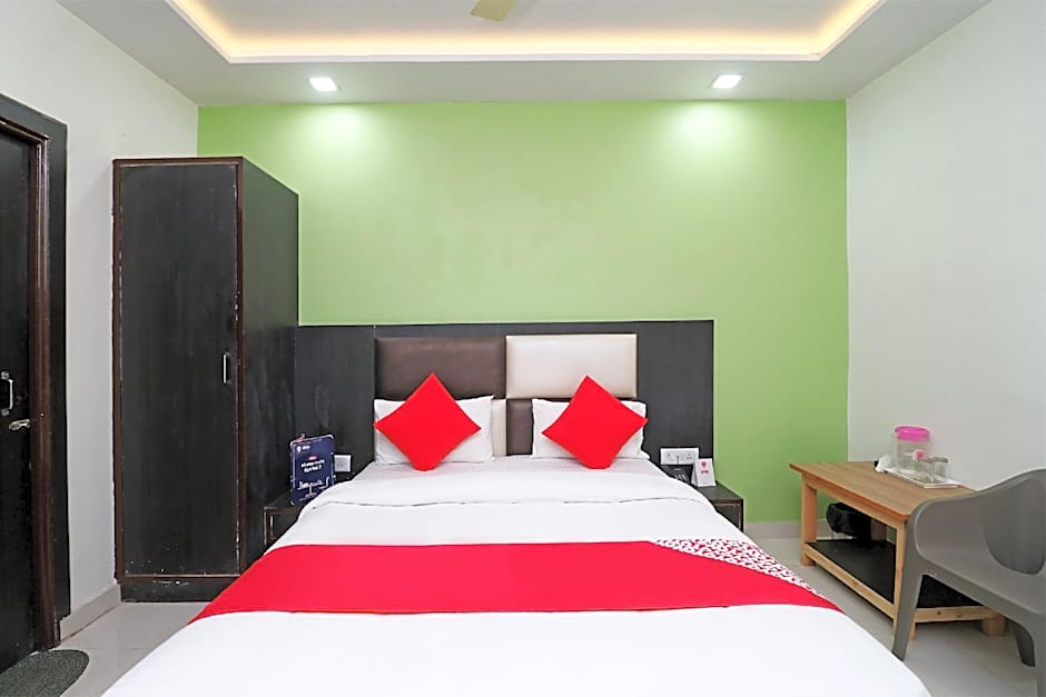 Hotel The Orient Tree by OYO Rooms – Agra, NC