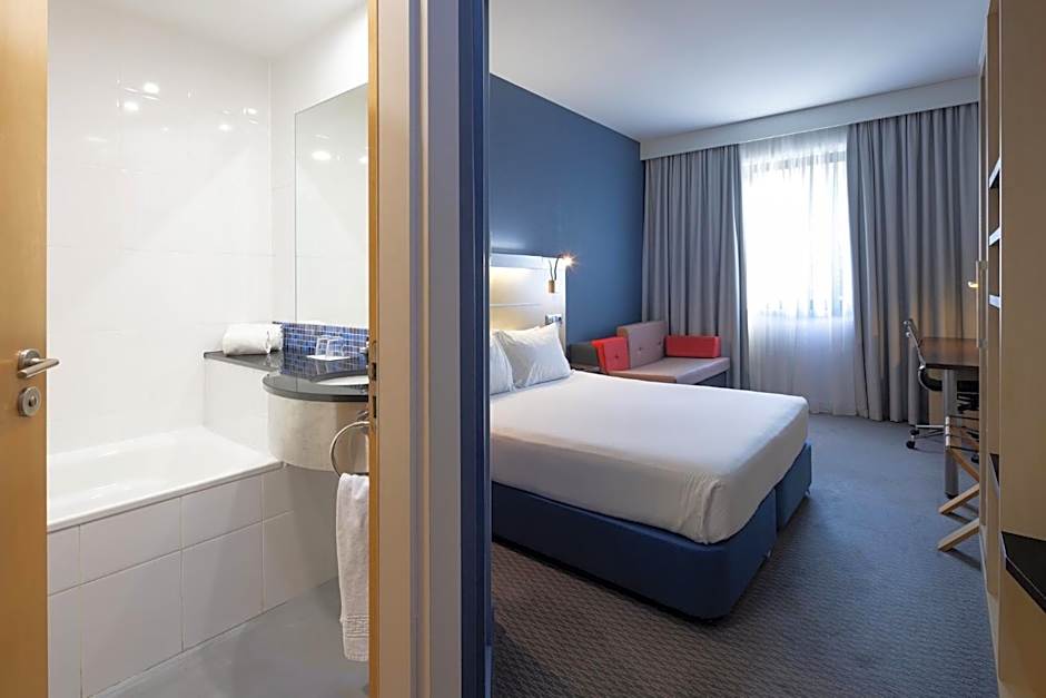 Holiday Inn Express Porto Exponor By IHG
