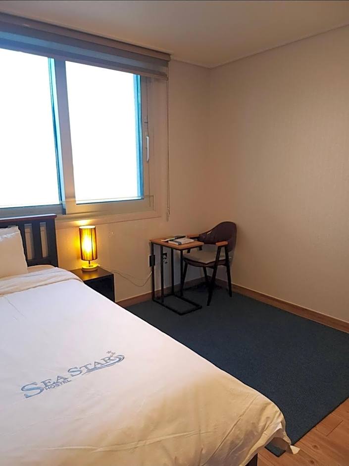 Sea Star Hostel