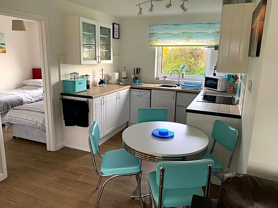 24 Gower Holiday Village