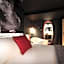 The Black Boutique -- Turistea Suites