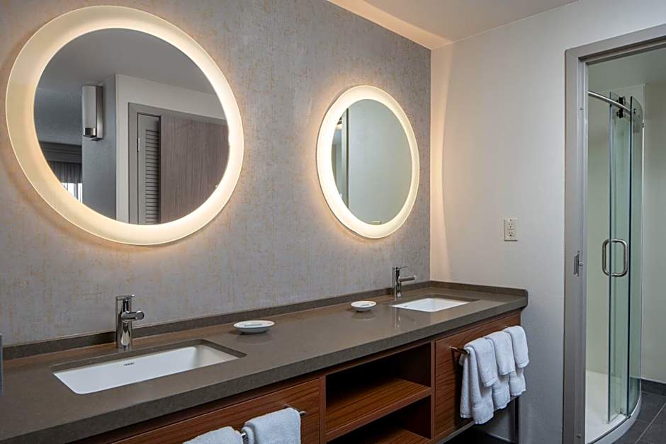 Courtyard by Marriott New Orleans Metairie