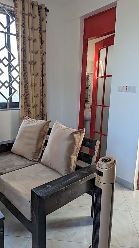 Mufasa city Hostel and Apartments