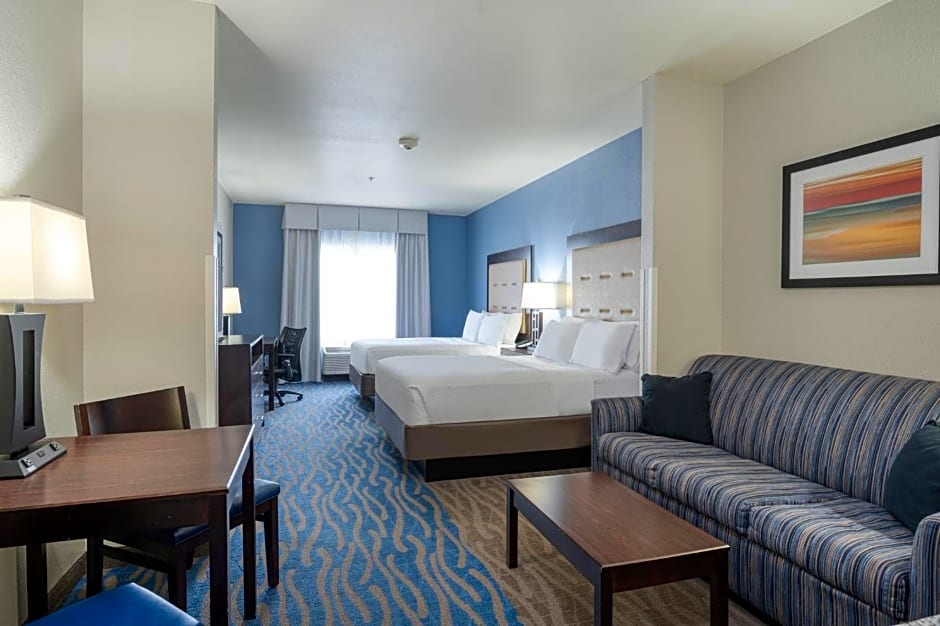 Holiday Inn Express and Suites Edwardsville