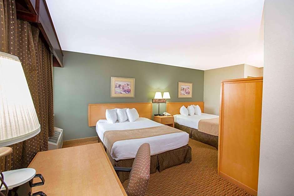 Ramada by Wyndham Spirit Lake/Okoboji