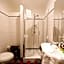 Decumani Hotel De Charme