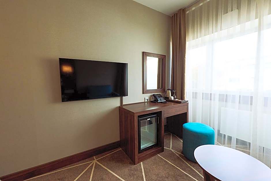Puzzle Hotel Airport Frankfurt