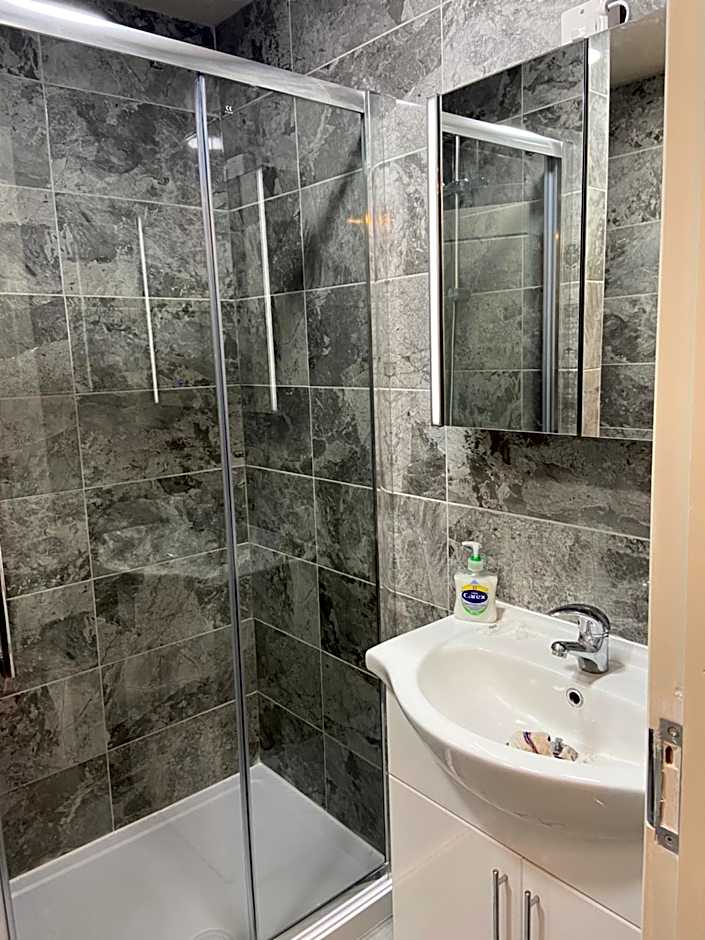 The Boho - 4 min walk to beach & town