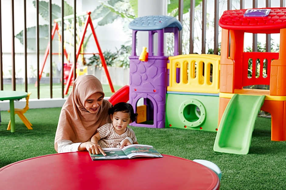 Antero Hotel Jababeka Cikarang