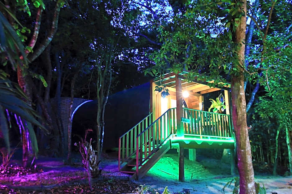 Alquimia Zen IGLUs de eucalipto na Reserva Aruá