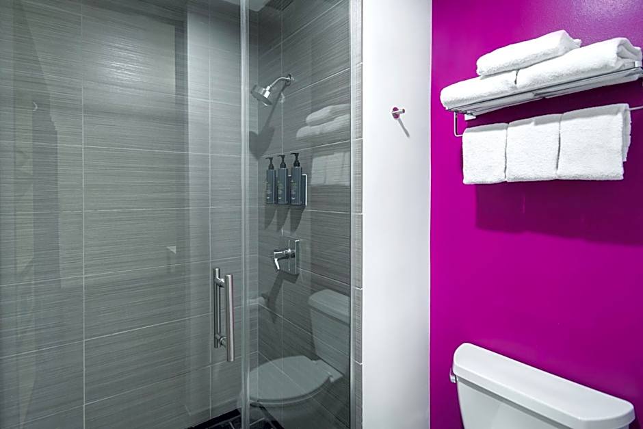 Aloft by Marriott Oklahoma City Downtown - Bricktown