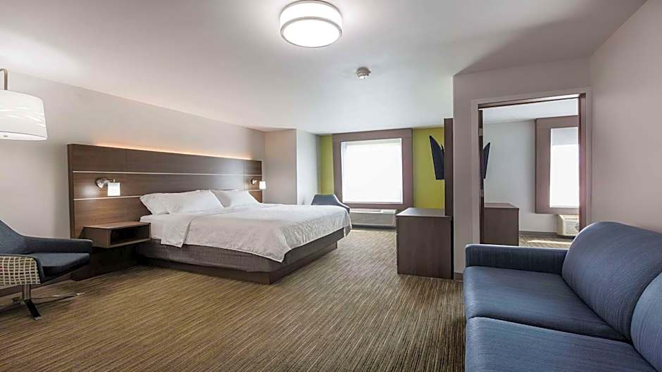 Holiday Inn Express & Suites-Regina-South By IHG