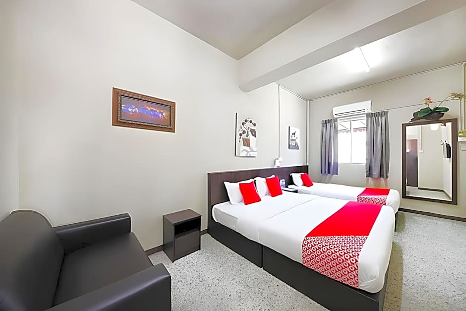OYO 507 Aikka Hotel