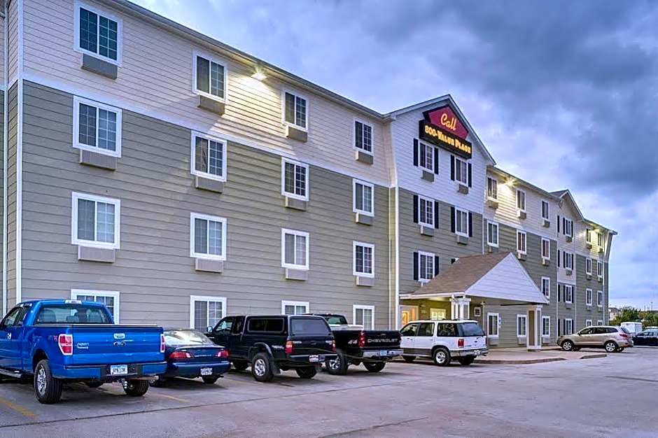 WoodSpring Suites Springfield