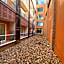 chawlada hotel