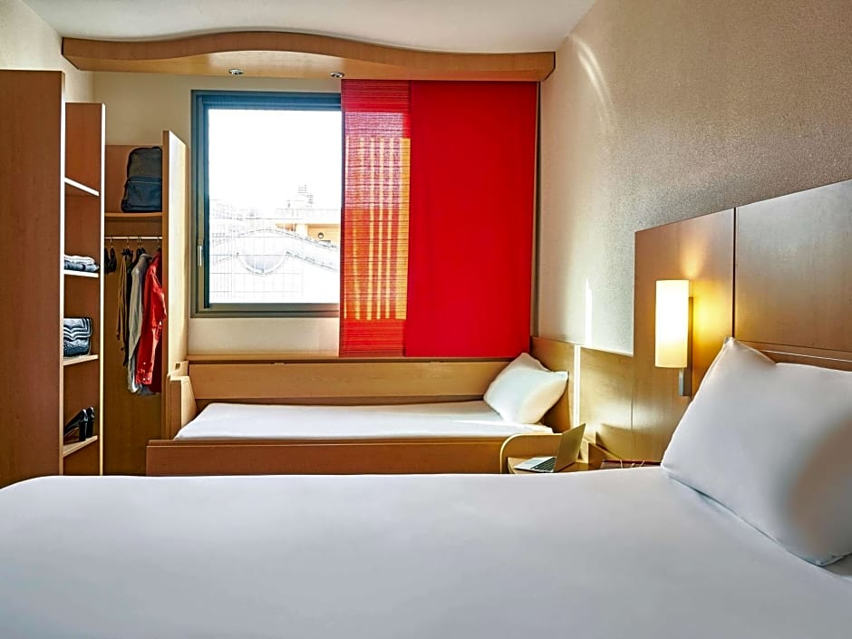Ibis Barcelona Centro (Sagrada Familia)