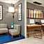 Holiday Inn Express Hotel & Suites - Irving Convention Center - Las Colinas By IHG
