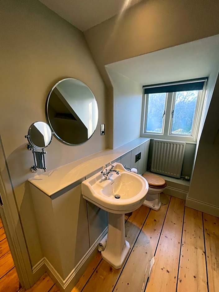 Holbrook Manor & Spa