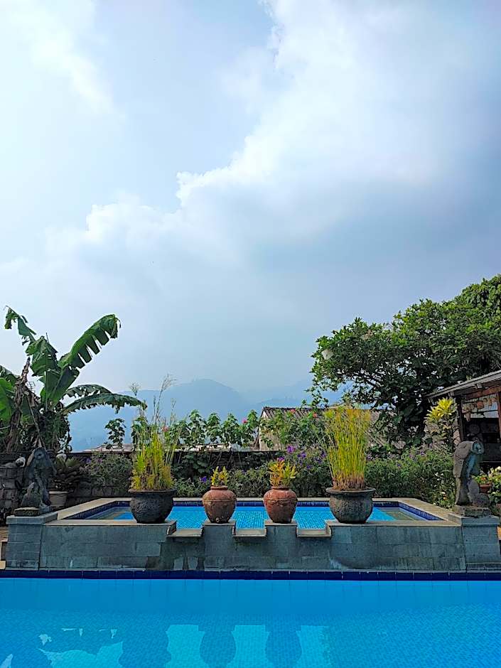 Taman Teratai Hotel