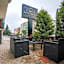 Umut Apartments