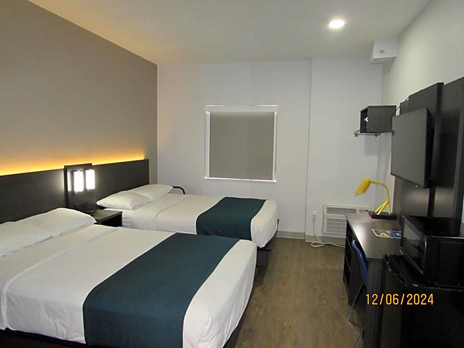 Motel 6-West Des Moines, IA