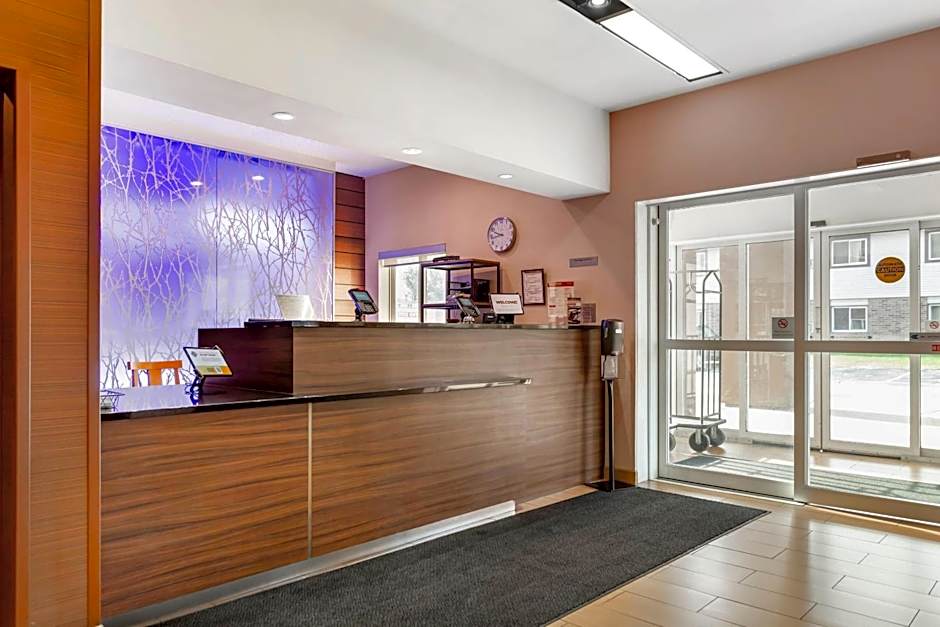 Comfort Inn & Suites Green Bay Stadium Area