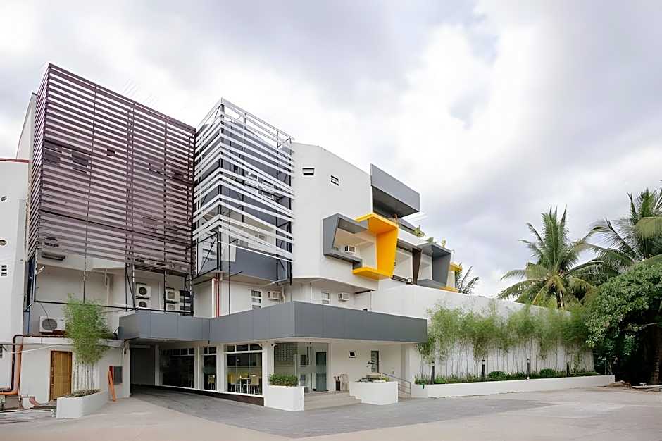 3K Hotel and Restaurant