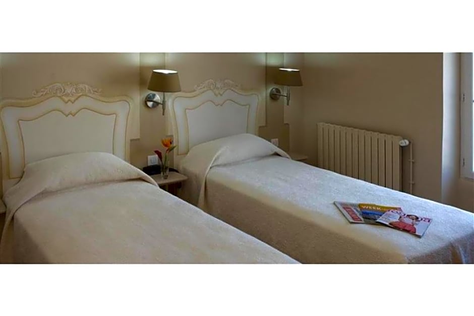Photo 1 of 1 of Standard 2 Beds