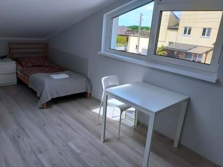 Hostelik Przy Przystanku