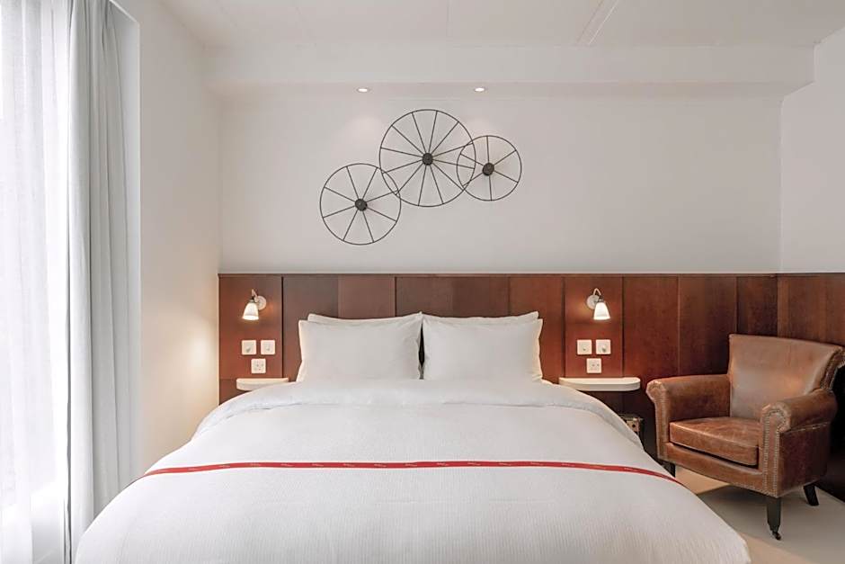 Ruby Lucy Hotel London by IHG